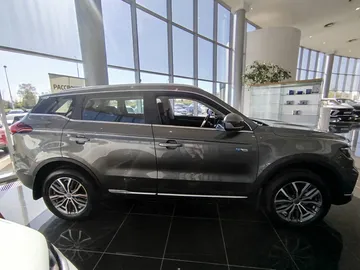 Купить BELGEE X70, I Рестайлинг Серебристый 1.5 AT (150 л.с.) от 2425990 ₽. в Саратове